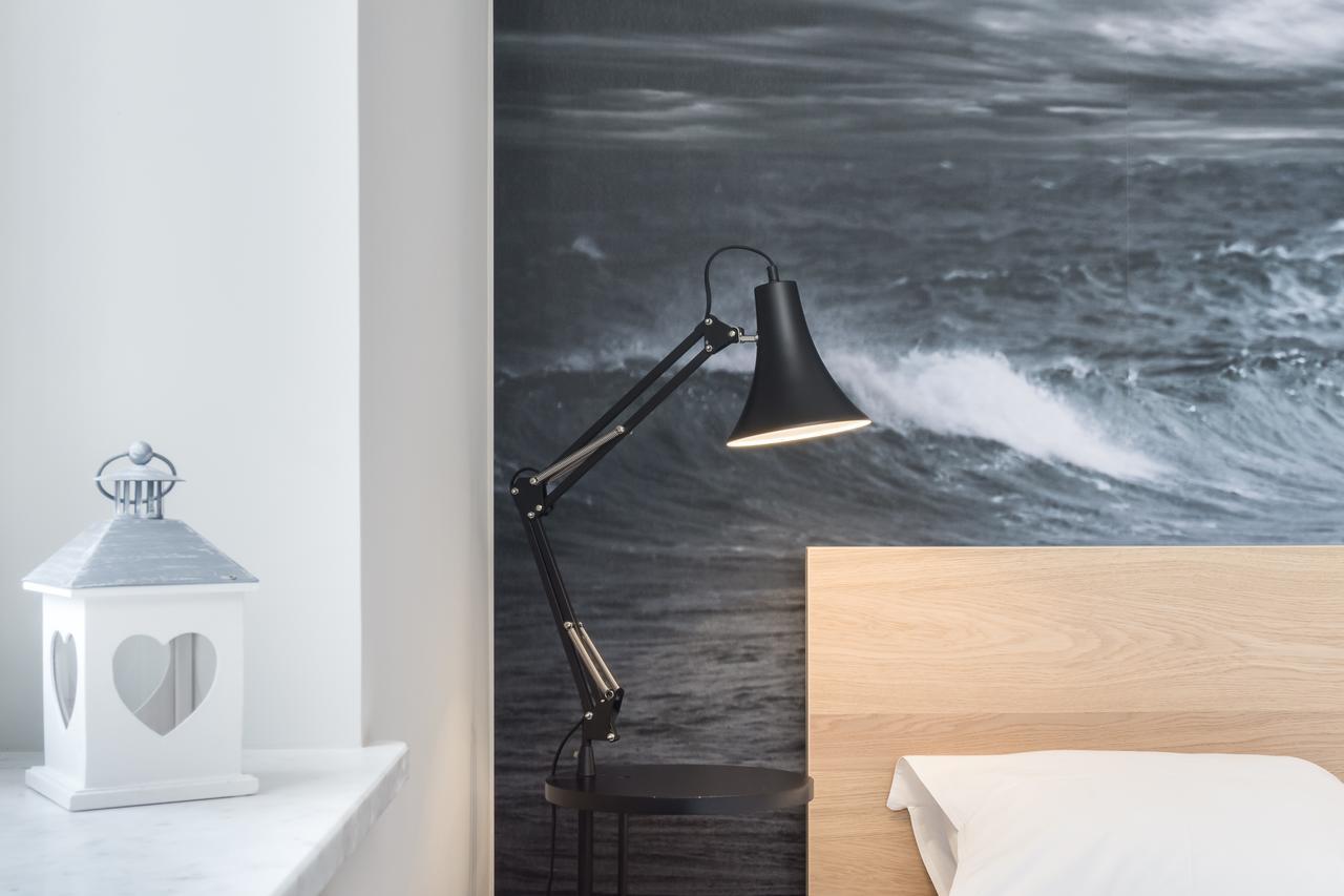 Elite Apartments Marine Deluxe Гданьск Экстерьер фото